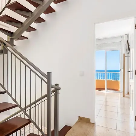 Apartment Beachfront Triplex With Parking Radazul