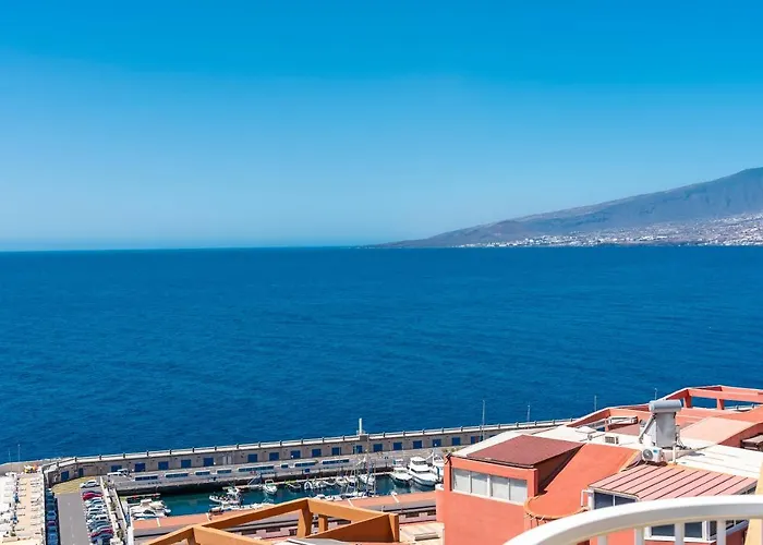 Apartment Beachfront Triplex With Parking *